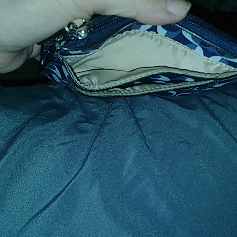 Authentic Coach Coin Card wallet - Picture 3 of 5